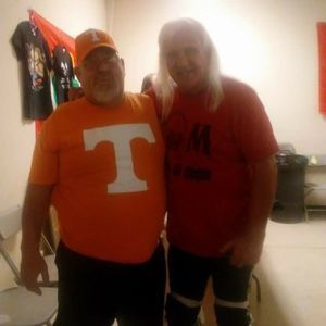 Meet your Posher, Ray